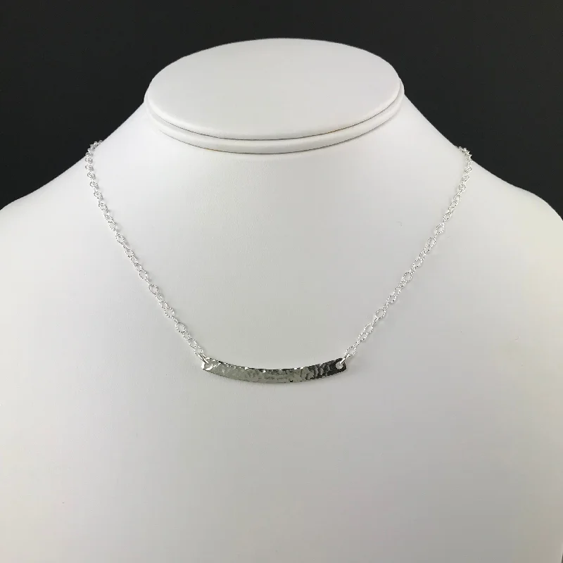 ladies necklace timeless-Side to Side Silver Hammered Curved Bar Necklace