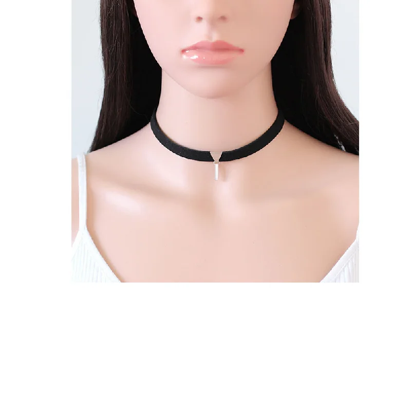 ladies necklace elegant silver-Sexy Sparkles Black Velvet Choker Necklace for Women Girls Gothic Choker Bolo Tie Chokers