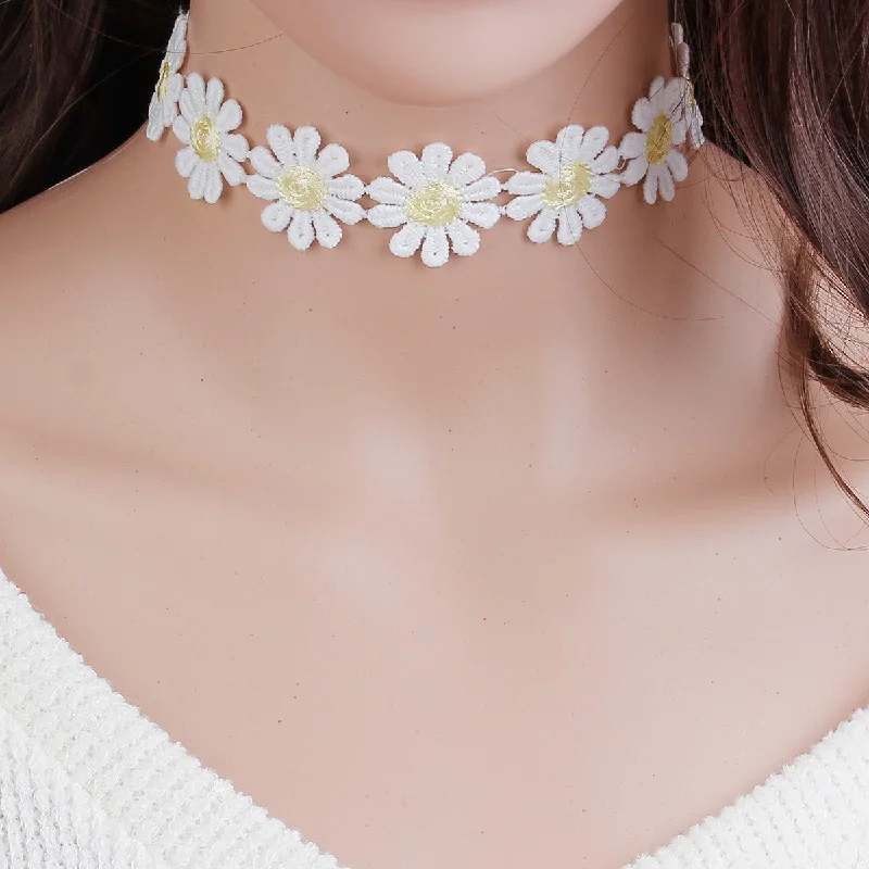 ladies necklace affordable-Sexy Sparkles White & Yellow Daisy Flower Choker Necklace for Women Girls Gothic Choker Bolo Tie